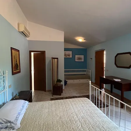 Podere Vignalago Bed & Breakfast *