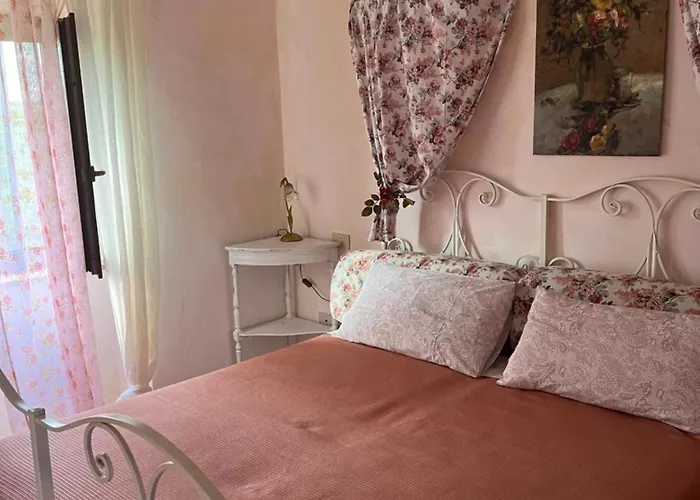Podere Vignalago Bed and Breakfast 3*