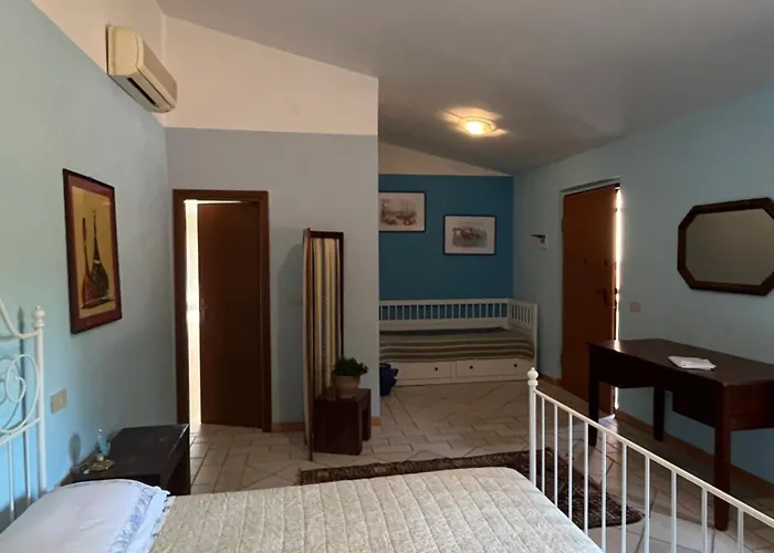 Podere Vignalago Bed & Breakfast 3*